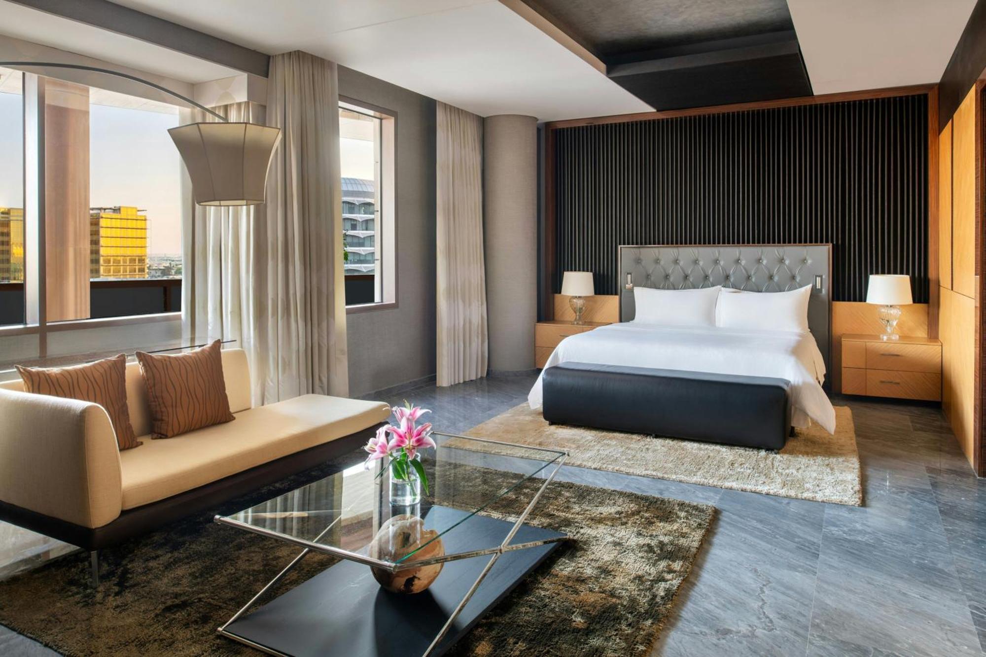 The Westin Doha Hotel & Spa Экстерьер фото